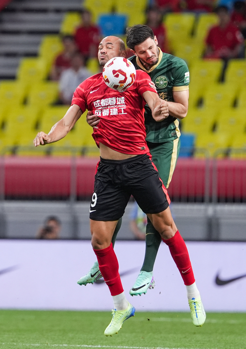 开场59秒闪击！福登创造本赛季英超最快进球纪录（开场仅59秒，福登破门刷新本赛季英超最快进球纪录）