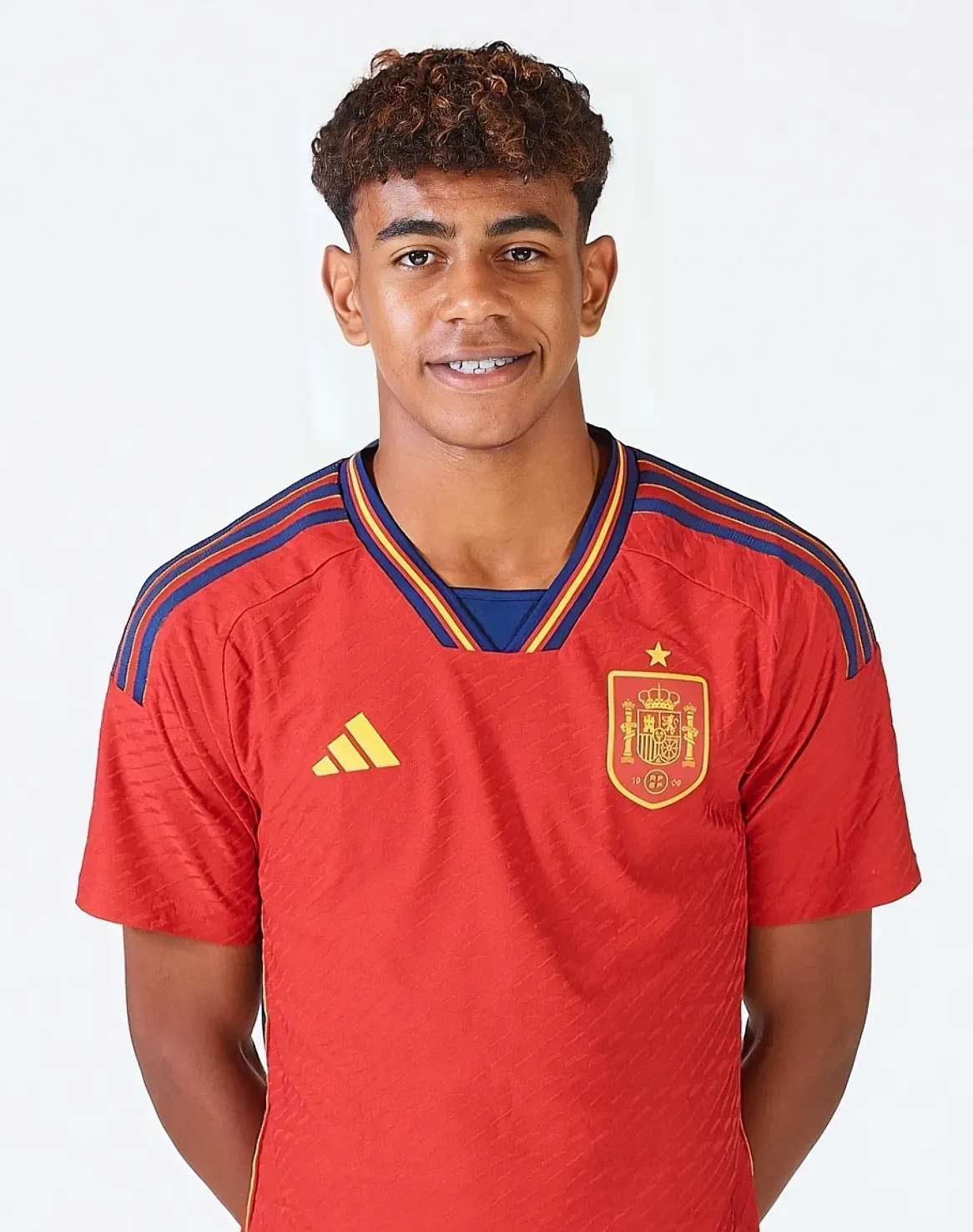 记者：齐尔克泽有可能会离队，曼联有信心从他身上收回转会费（名记：齐尔克泽或将离队，曼联有信心回收转会费）