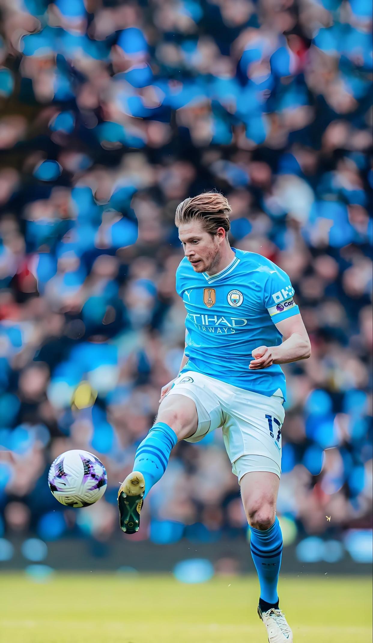 科尔谈波杰替补：他有时太急于求成，得按我们要求的方式打球（科尔评波杰替补：他有时过于急躁，须按球队要求打球）